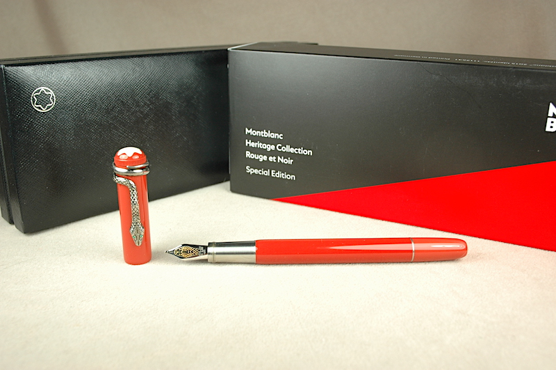 Pre-Owned Pens: 5750: Mont Blanc: Rouge et Noir Coral